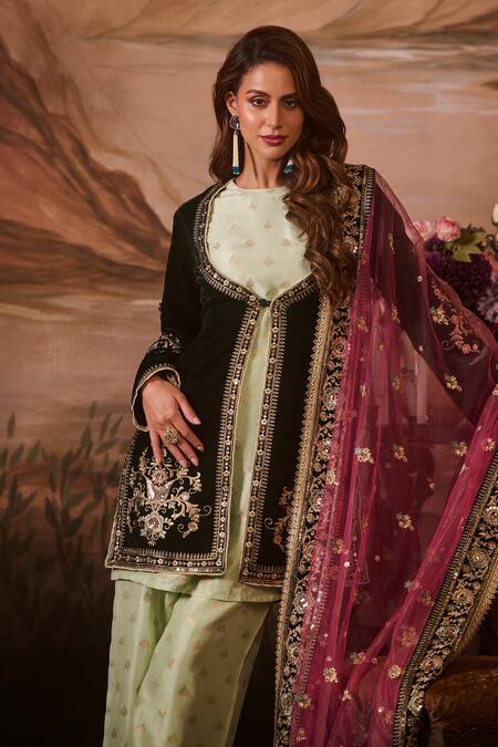 Lashkaraa Black Velvet, Brocade, Chiffon Zari, Sequins, Embroidery Round Neck And Kurta Set at Aza Fashions Lashkaraa_Black Velvet, Brocade, Chiffon Zari, Sequins, Embroidery Round Neck And Kurta Set_at_Aza_Fashions