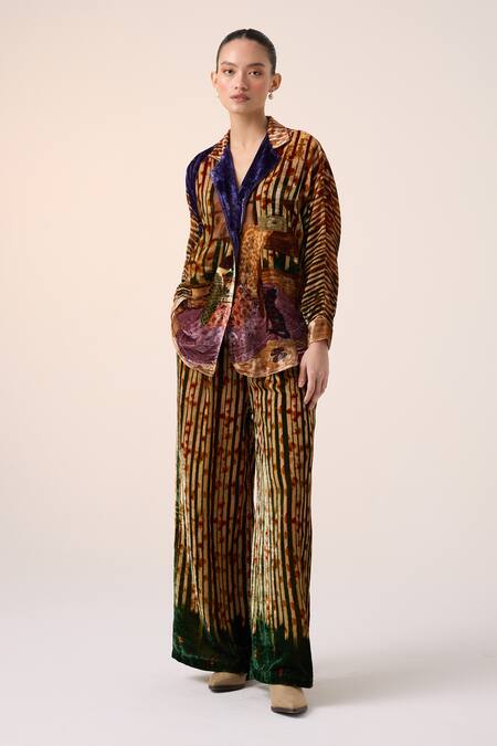 Cord_Multi Color Velvet Collared Multicolor Lounge Home Alone Print Set _Online_at_Aza_Fashions