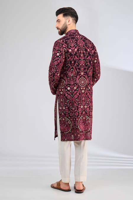 Kasbah Floral Thread Embroidered Maroon Kurta 