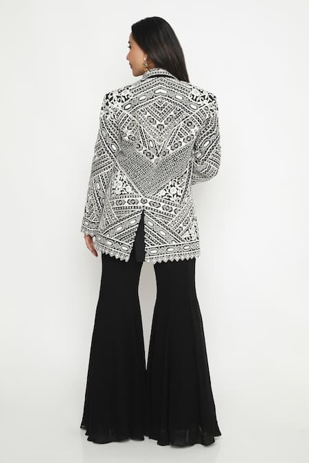 Shop Neha Mehra Black Crepe Embroidery V-neck Geometric Flora Blazer Set at Aza Fashions Shop_Neha Mehra_Black Crepe Embroidery V-neck Geometric Flora Blazer Set _at_Aza_Fashions