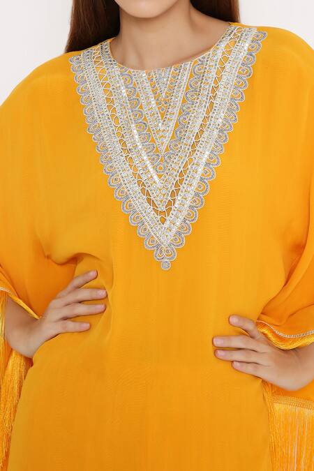 Neha Mehra_Yellow Georgette Embroidery Round Neck Geometric Mustard Kaftan Set _Online_at_Aza_Fashions
