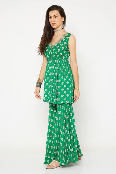 Shop Neha Mehra Green Georgette Embroidery V-neck Floral Hand Tunic And Sharara Set Online at Aza Fashions Shop_Neha Mehra_Green Georgette Embroidery V-neck Floral Hand Tunic And Sharara Set _Online_at_Aza_Fashions