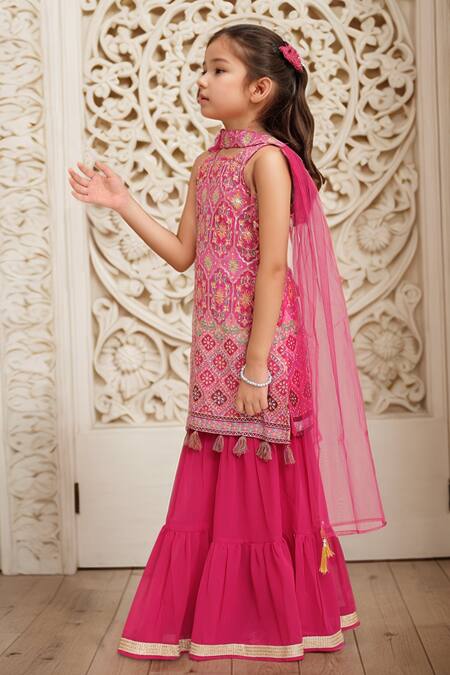 Buy Petite Pomme Pink Cotton, Chiffon Tassels Thread Sequin Embroidered Kurta Set Online at Aza Fashions Buy_Petite Pomme_Pink Cotton, Chiffon Tassels Thread Sequin Embroidered Kurta Set_Online_at_Aza_Fashions