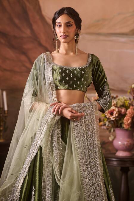Shop Lashkaraa Green Net, Velvet Sequins, Zari, Embroidery Round Neck Ornate Bloom Lehenga Set Online at Aza Fashions Shop_Lashkaraa_Green Net, Velvet Sequins, Zari, Embroidery Round Neck Ornate Bloom Lehenga Set_Online_at_Aza_Fashions