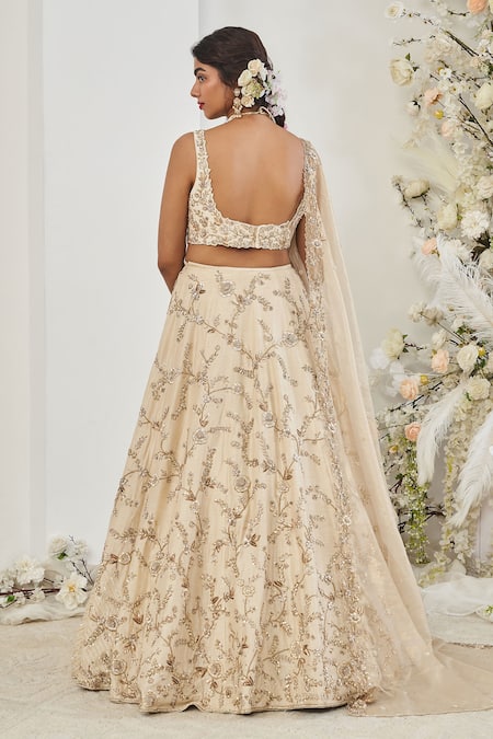 Disha Muchhala Floral Embroidered Bridal Lehenga Set 