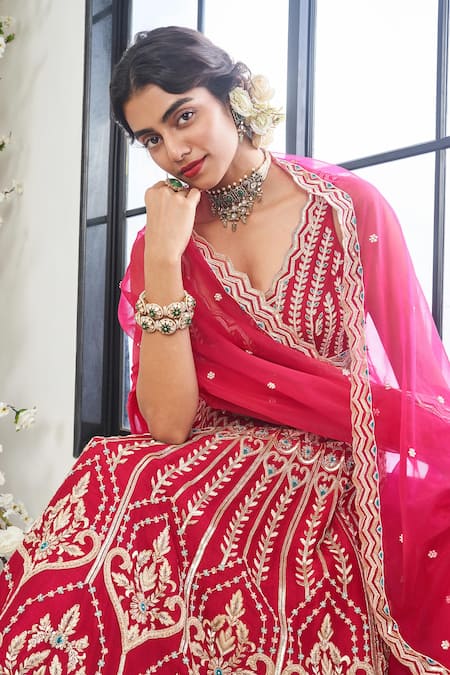 Disha Muchhala_Red Silk, Organza, Linen Sequins, Cut Jhumar Zardozi Embroidered Lehenga Set _Online_at_Aza_Fashions