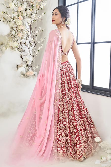 Disha Muchhala Blossom Embroidered Red Bridal Lehenga Set 