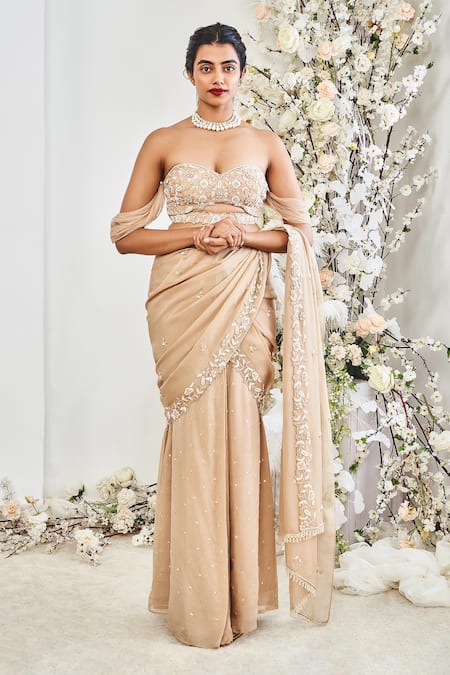 Buy Disha Muchhala Beige Silk, Linen, Net, Chiffon Cut Work, Ditsy Bloom Pre-draped Saree Set Online at Aza Fashions Buy_Disha Muchhala_Beige Silk, Linen, Net, Chiffon Cut Work, Ditsy Bloom Pre-draped Saree Set _Online_at_Aza_Fashions