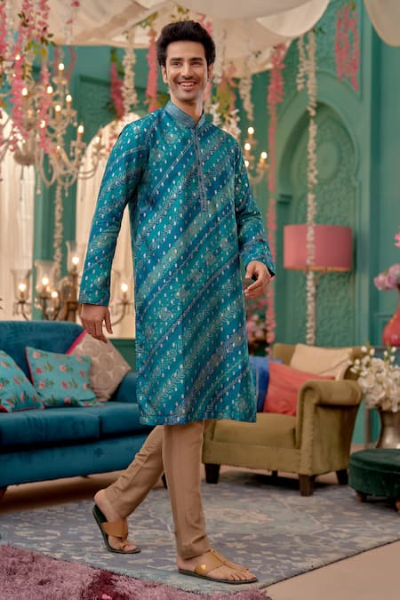 Shop Kora By Nilesh Mitesh Blue Silk Embroidery Bandhani Print Kurta Set at Aza Fashions Shop_Kora By Nilesh Mitesh_Blue Silk Embroidery Bandhani Print Kurta Set_at_Aza_Fashions