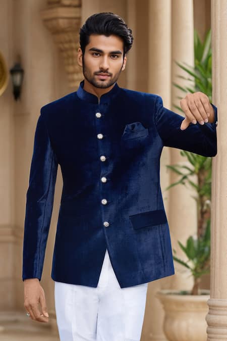 Arihant Rai Sinha Solid Velvet Jodhpuri 
