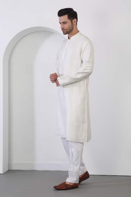 Buy_Aham-Vayam_Ivory Cotton, Silk Embroidery Flower Kurta Set _Online_at_Aza_Fashions