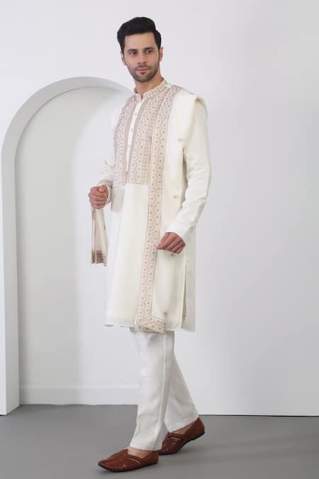 Buy_Aham-Vayam_Off White Cotton Embroidery Flower Kurta Pant Set 