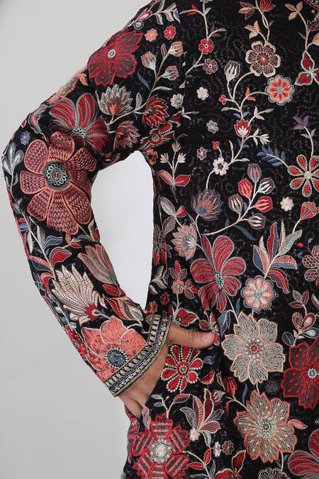 Shop_Aham-Vayam_Black Cotton Sequins, Zari Floral Bloom Embroidered Kurta Set_Online_at_Aza_Fashions