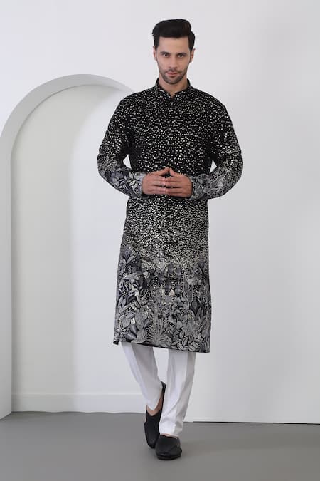 Aham-Vayam Floral Night Applique Kurta Set 