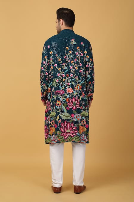 Aham-Vayam Pushp Bahaar Embroidered Kurta Set 