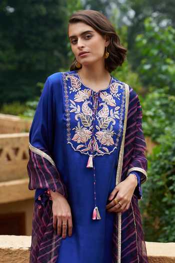 Archana Shah_Blue Organza, Lace Zari, Embroidery Round Neck Zardozi Fleur Kurta Set _Online_at_Aza_Fashions