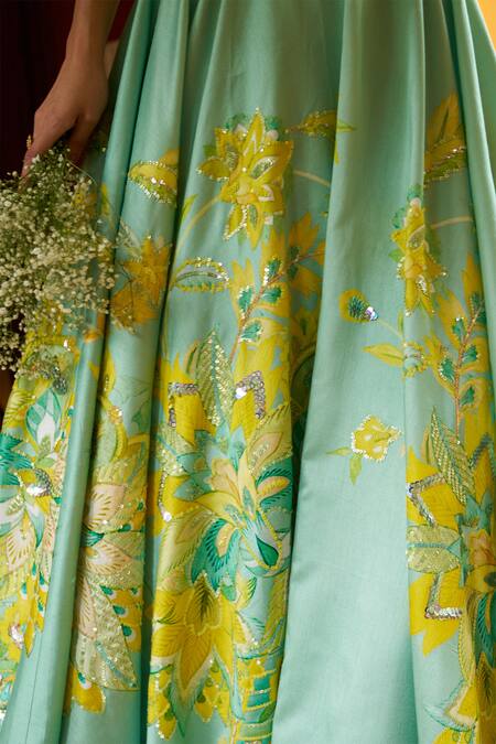 Shop Archana Shah Yellow Silk Zari, Embroidery Halter Florence Print And Embellished Lehenga Set Shop_Archana Shah_Yellow Silk Zari, Embroidery Halter Florence Print And Embellished Lehenga Set