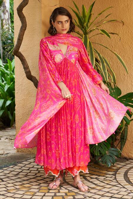 Buy Archana Shah Pink Chanderi Sequins, Pearls, Embroidery V-neck Floral Anarkali Set Online at Aza Fashions Buy_Archana Shah_Pink Chanderi Sequins, Pearls, Embroidery V-neck Floral Anarkali Set _Online_at_Aza_Fashions