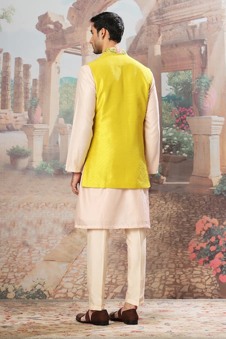 Asuka Garden Embroidered Bundi Kurta Set 