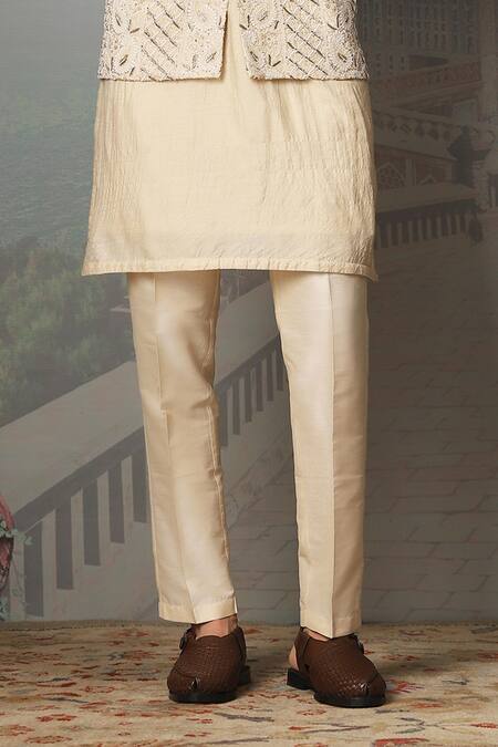 Buy_Asuka_Ivory Georgette, Silk Cut Work, Embroidery, Sequins, Mirrors Bundi Kurta Set _Online_at_Aza_Fashions