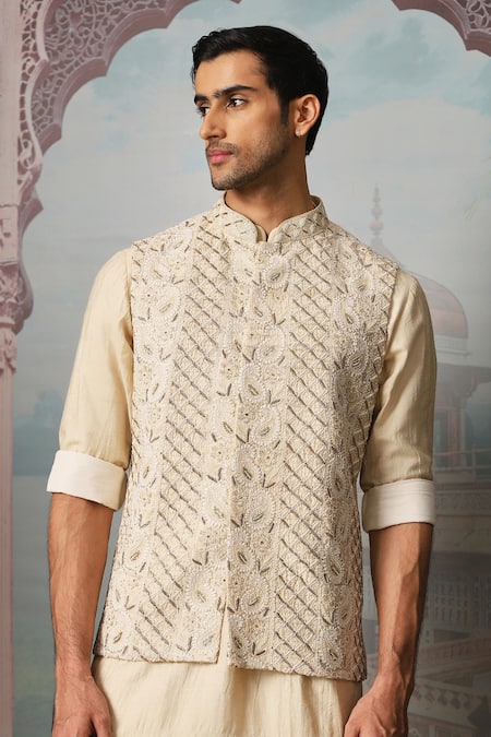 Shop_Asuka_Ivory Georgette, Silk Cut Work, Embroidery, Sequins, Mirrors Bundi Kurta Set _Online_at_Aza_Fashions