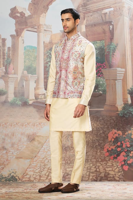 Buy_Asuka_Yellow Silk Mirrors, Embroidery Mughal Minaret Print Bundi Kurta Set _Online_at_Aza_Fashions