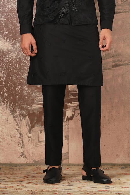 Asuka_Black Velvet Metallic Thread Kiran Dori Embroidered Bundi Kurta Set _Online_at_Aza_Fashions