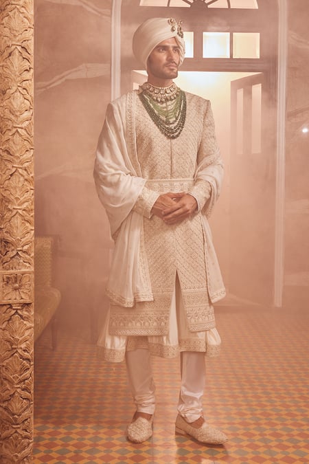 Asuka Zardozi Embroidered Sherwani Set 