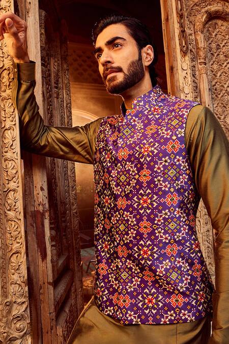 Asuka_Purple Silk, Cotton, Linen Mirrors, Embroidery Bundi Set _Online_at_Aza_Fashions