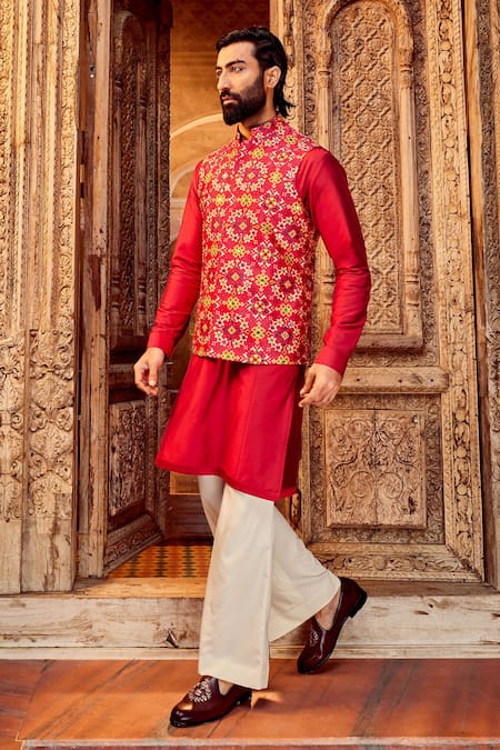 Asuka Embroidered Bundi & Kurta Set 