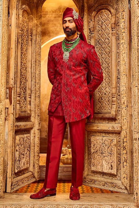 Asuka Foliage Embroidered Sherwani Set 