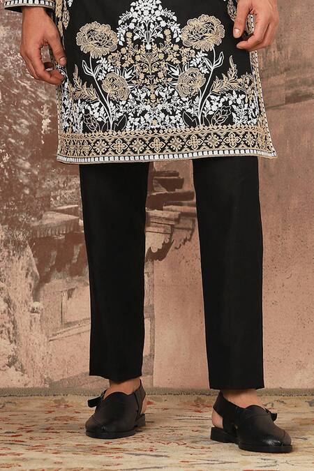 Asuka Black Chanderi Silk Floral Dori Embroidered Kurta Set Online at Aza Fashions Asuka_Black Chanderi Silk Floral Dori Embroidered Kurta Set _Online_at_Aza_Fashions
