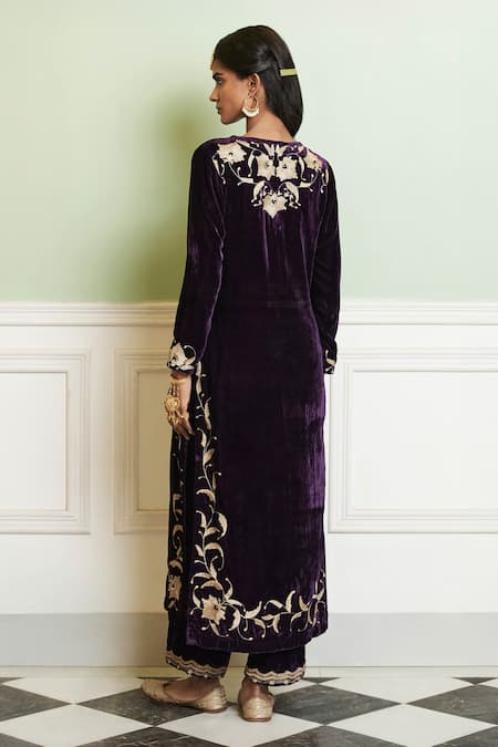 Shop Devnaagri Purple Velvet Zari, Embroidery V-neck Aari Kurta Set at Aza Fashions Shop_Devnaagri_Purple Velvet Zari, Embroidery V-neck Aari Kurta Set _at_Aza_Fashions
