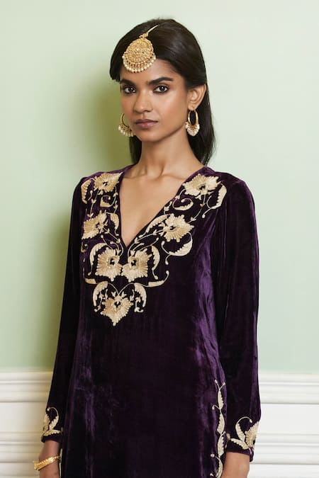 Shop Devnaagri Purple Velvet Zari, Embroidery V-neck Aari Kurta Set Online at Aza Fashions Shop_Devnaagri_Purple Velvet Zari, Embroidery V-neck Aari Kurta Set _Online_at_Aza_Fashions