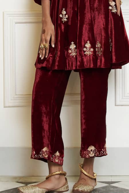 Devnaagri Maroon Silk, Velvet Embroidery V-neck Kalidar Kurta Set at Aza Fashions Devnaagri_Maroon Silk, Velvet Embroidery V-neck Kalidar Kurta Set _at_Aza_Fashions