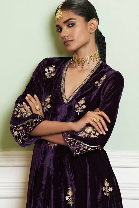 Buy Devnaagri Purple Velvet, Silk Embroidery V-neck Short Kalidar Kurta Pant Set Online at Aza Fashions Buy_Devnaagri_Purple Velvet, Silk Embroidery V-neck Short Kalidar Kurta Pant Set _Online_at_Aza_Fashions