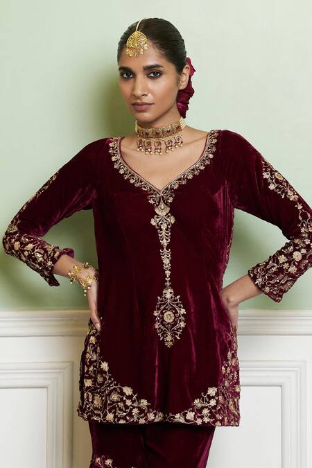 Shop Devnaagri Wine Velvet, Silk Embroidery, Sequins, Zari Split Zardozi Kurta Gharara Set Online at Aza Fashions Shop_Devnaagri_Wine Velvet, Silk Embroidery, Sequins, Zari Split Zardozi Kurta Gharara Set _Online_at_Aza_Fashions