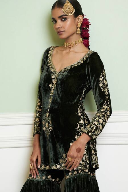 Shop_Devnaagri_Emerald Green Velvet, Silk Sequins, Zari, Embroidery V-neck Aari Gharara Set _Online_at_Aza_Fashions