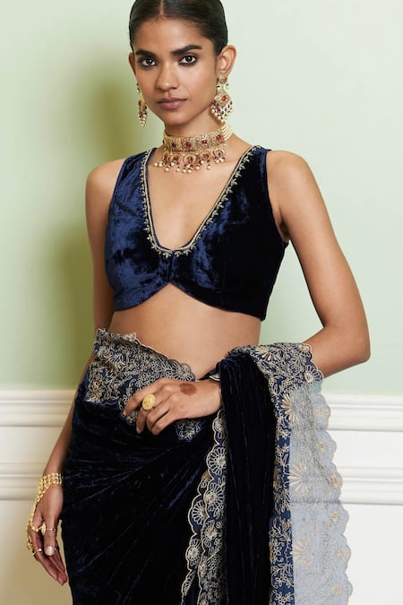 Buy_Devnaagri_Navy Velvet, Modal Sequins, Zari, Embroidery V-neck Scallop Border Saree Set _Online_at_Aza_Fashions