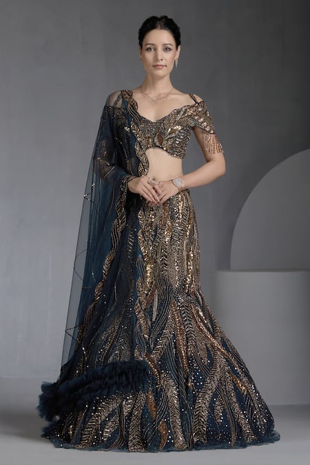 Chaashni by Maansi and Ketan Metallic Sequin Cutdana Embellished Mermaid Lehenga Set 