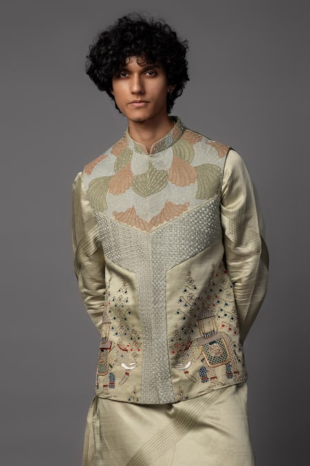 Buy_PAARSH_Yellow Bamboo, Cotton Cut Work, Sequins, Embroidery Elephant Bundi And Kurta Set _Online_at_Aza_Fashions