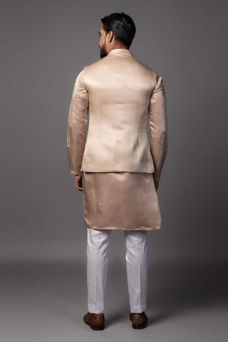 PAARSH Kasuti Butterfly Embroidered Bundi Set 