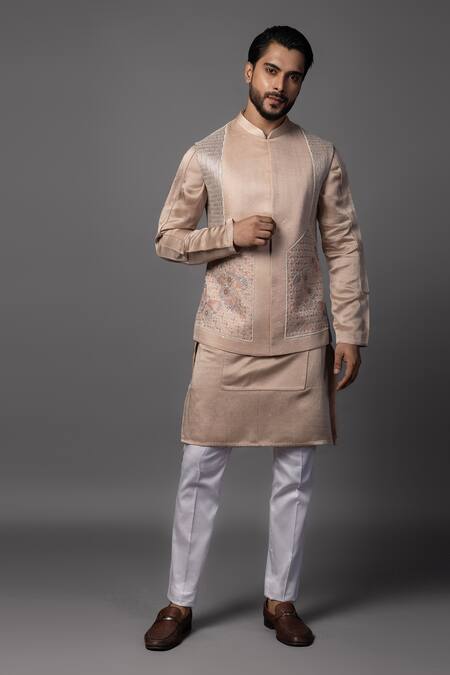 PAARSH_Pink Linen, Satin Sequins, Beads, Embroidery Kasuti Butterfly Bundi Set _Online_at_Aza_Fashions