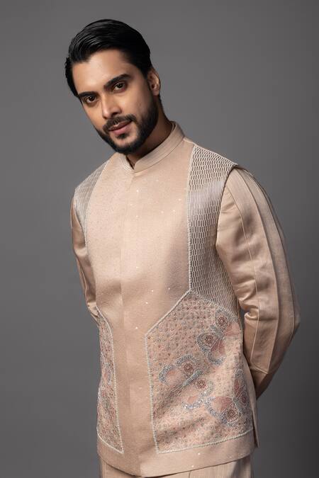 Buy_PAARSH_Pink Linen, Satin Sequins, Beads, Embroidery Kasuti Butterfly Bundi Set _Online_at_Aza_Fashions