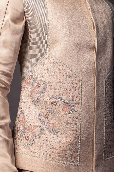 Buy_PAARSH_Pink Linen, Satin Sequins, Beads, Embroidery Kasuti Butterfly Bundi Set 