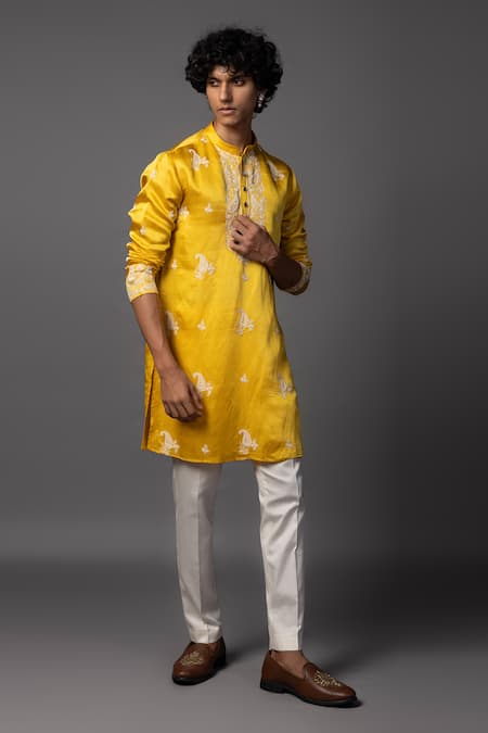PAARSH Yellow Linen, Satin, Cotton Pearls, Embroidery Paisley Kurta Set Online at Aza Fashions PAARSH_Yellow Linen, Satin, Cotton Pearls, Embroidery Paisley Kurta Set _Online_at_Aza_Fashions