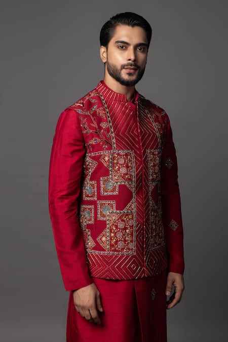 Buy PAARSH Red Bamboo Sequins, Cut Work, Zari Kasuti Embroidered Bundi Kurta Set Online at Aza Fashions Buy_PAARSH_Red Bamboo Sequins, Cut Work, Zari Kasuti Embroidered Bundi Kurta Set _Online_at_Aza_Fashions