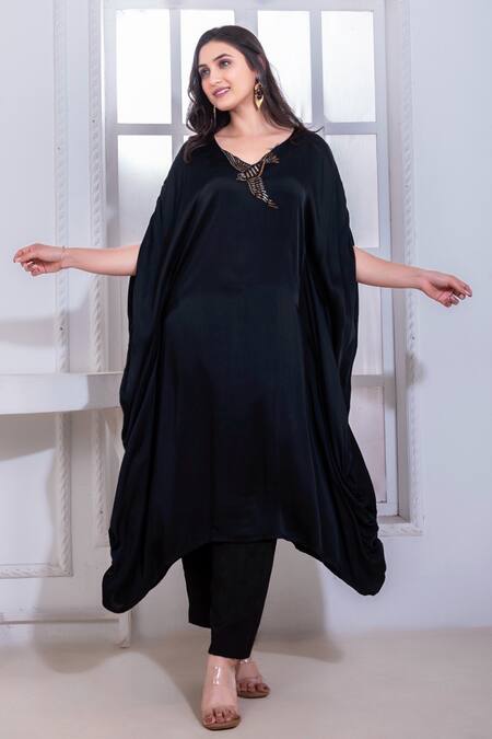 Namrataa Nopany_Black Satin Cut Work V-neck Cutdana Bird Motif Kaftan Dress _Online_at_Aza_Fashions