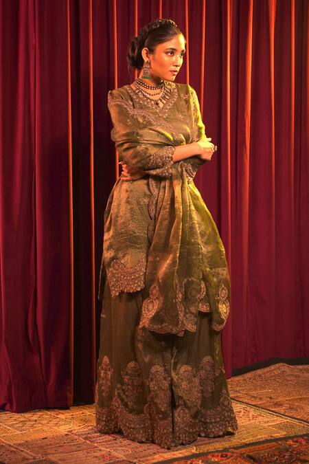 Buy_Nabo_Green Tissue, Taffeta Diamonds, Embroidery Round Neck Floral Kurta Sharara Set _Online_at_Aza_Fashions