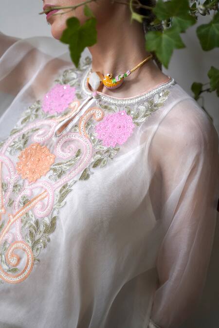 Nabo_Ivory Silk Organza, Cotton Tassels, Applique Keyhole Neck Floral Kaftan Set _Online_at_Aza_Fashions